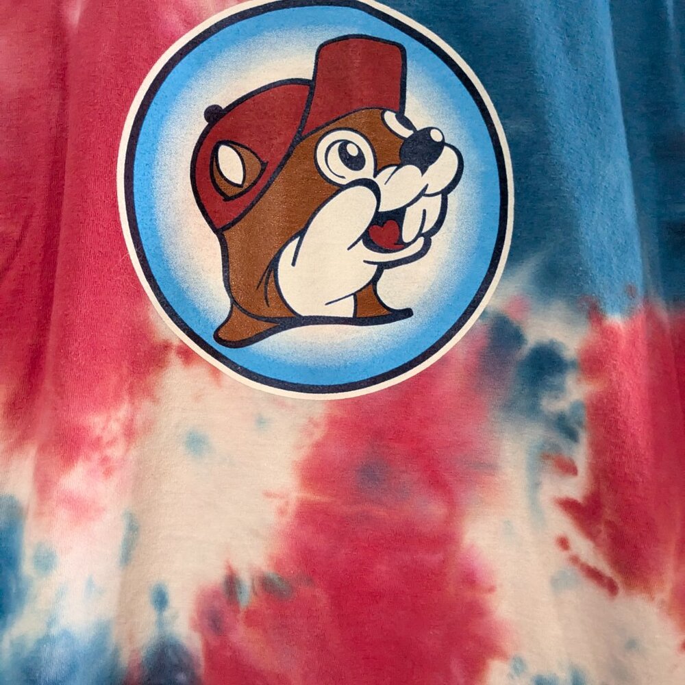 Buc-ee’s Tie Dye 4th of July T-Shirt Let's Get It Poppin' Red White Blue Medium - Picture 4 of 16